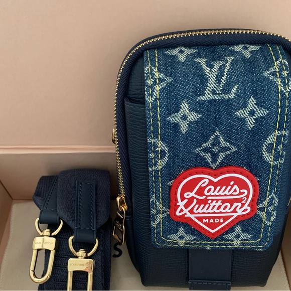 NWT Louis Vuitton Denim & Leather Double Phone Pouch - Picture 11 of 16